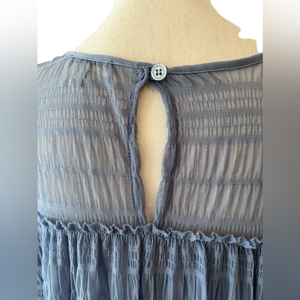 Max Studio Blouse L Cornflower Blue Mesh Flowy Top - Picture 6 of 12